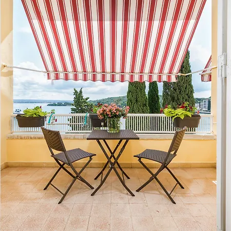 Brijuni Karmen Hotel 2*