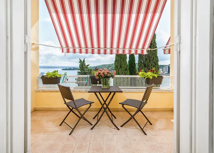 Brijuni Karmen ホテル 2*